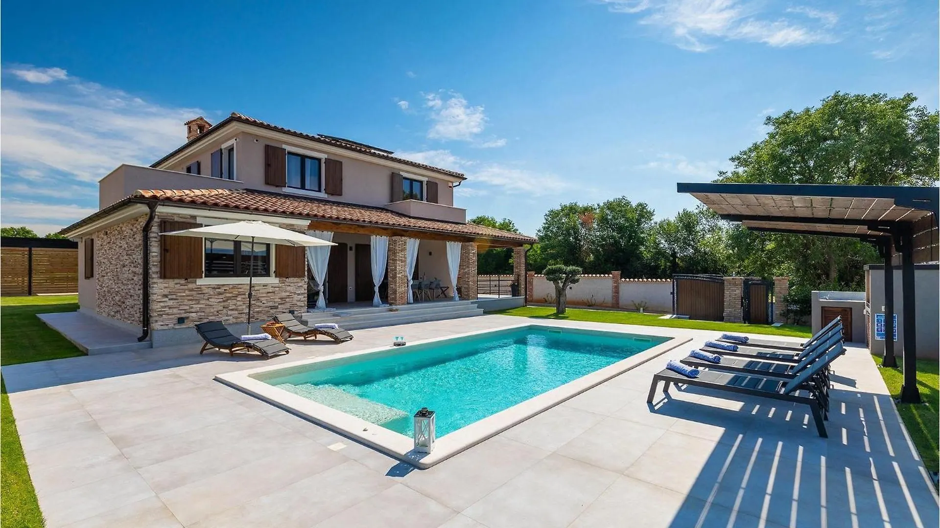 Holiday home Villa Delfar Galizana